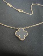 Van Cleef & Arpels Alhambra Or jaune 750/1000, Onyx – Image 12