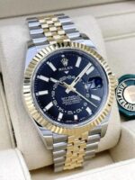 Rolex Sky-Dweller 326933 42 mm Cadran noir Bi-métal Jubilee 2022 Boîte et papiers – Image 9