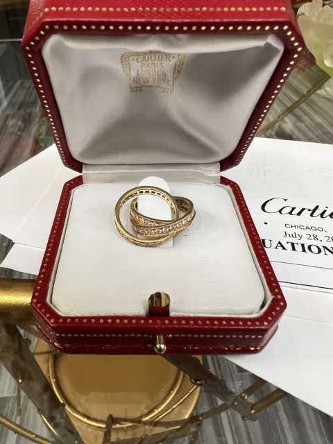 authentic-Cartier-gold-Trinity-Diamond-band-ring-sz4-33.webp Bague authentique cartier en or trinity et diamants – Image 1